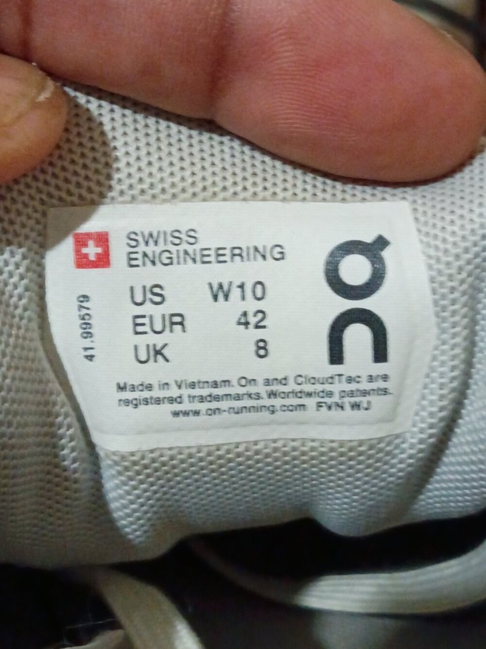 On Cloudswift Shoes Womens Size 10 Gray Running Sneakers CloudTec 41.99579 - Picture 2 of 14